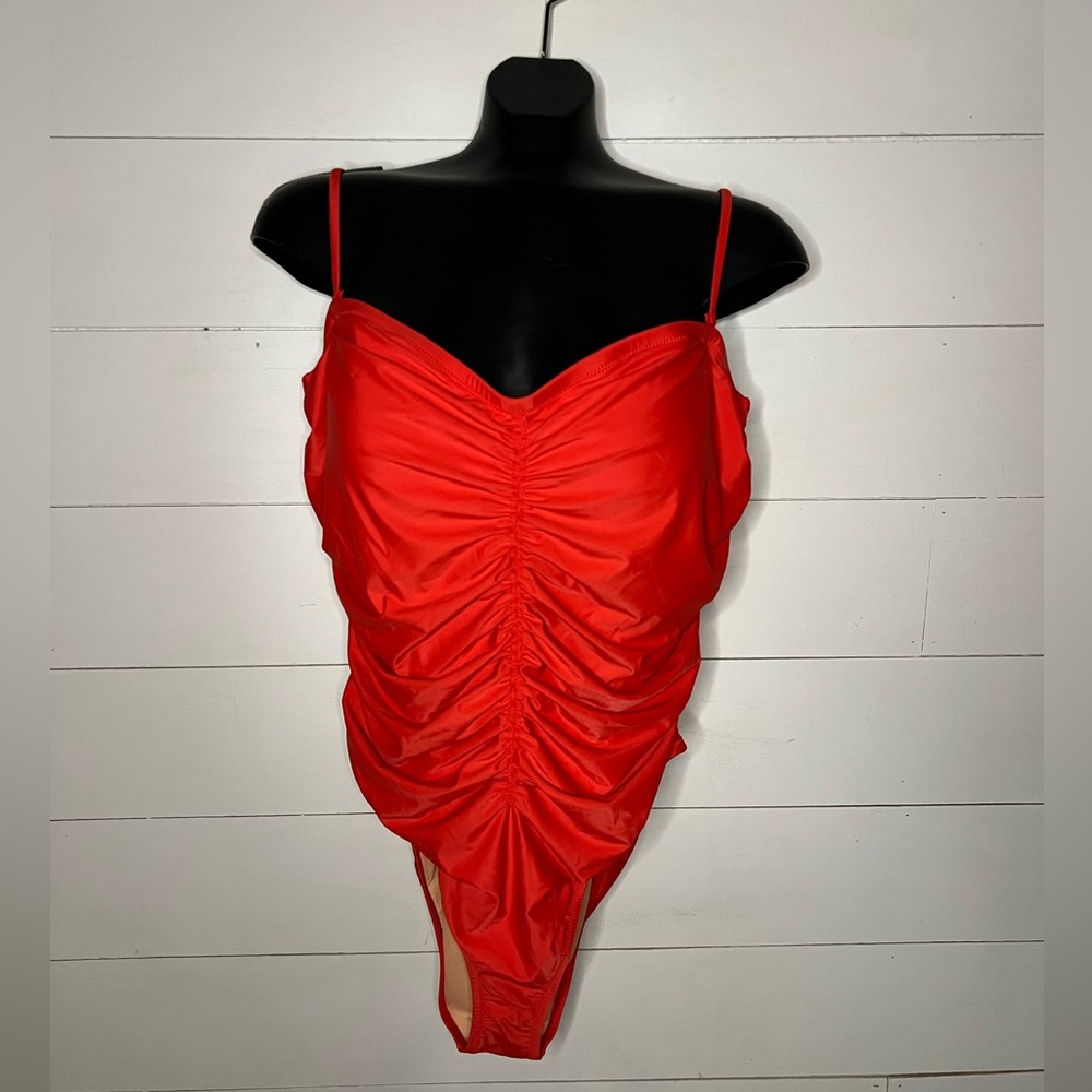 NWT J CREW plus Size Red Ruched Sweetheart One-piece Swimsuit size 22